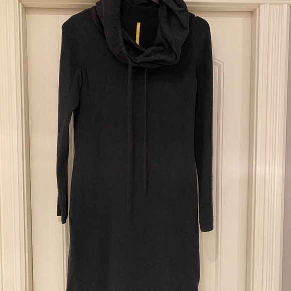 LOLE bunched neck dark grey medium knitted - Picture 1 of 6